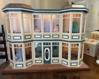 107 electrifiedvictorianstyledollhousewi