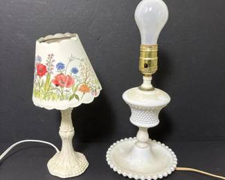 228 pairofvintagetablelampsmilkglassh