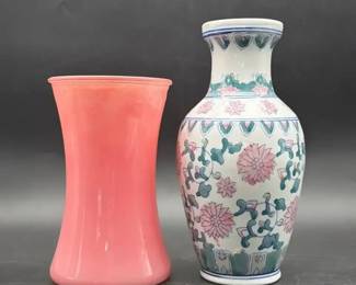 Vintage Hand Painted Chinese Famille Rose Porcelain VaseMade in ChinaCoral Pink Frosted Glass Vase
