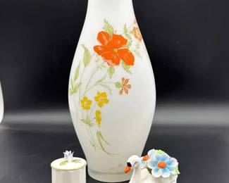 Vintage Westmoreland Frosted Glass Vase  Porcelain Swan Lot