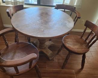 Great country kitchen table and 4 chairs.Super sturdy
