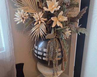 Stone Vase Floral set & pedestal 