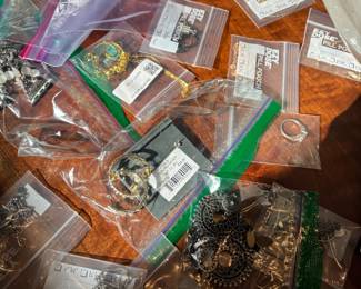 Jewlery pieces 