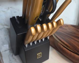 Styled Settings knife block set
