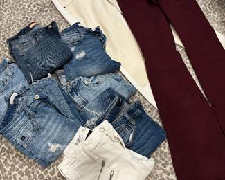 Lots of designer Jeans 