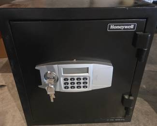 Honeywell safe