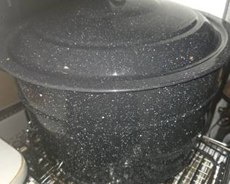 Graniteware steel canner