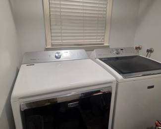 Maytag Bravo XL washer & dryer