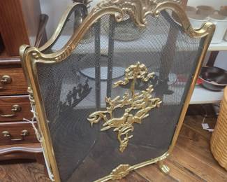 Beautiful vintage brass fireplace screen