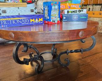 Stunning coffee table 