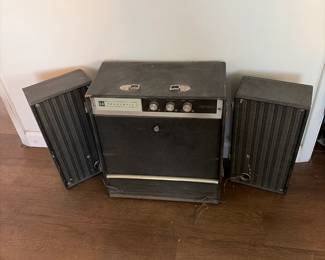 Audio Unit With Two Speakers