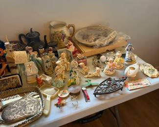 Figurines Teapots And Serving Trays