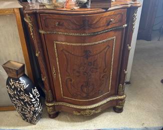 03 Estate Sale