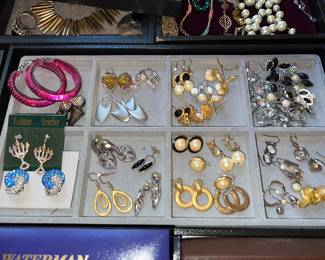 Jewelry including pins and earrings