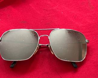 Military style aviator sunglasses