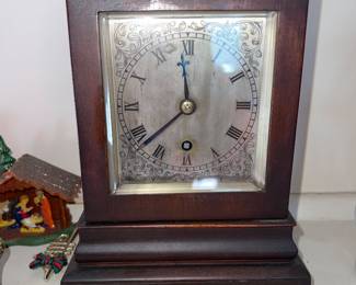 Seth Thomas Legacy 3W key-wound mantel clock