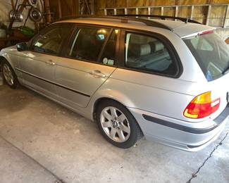 93,946 Manual Transmission 2000 BMW 323IT, Further details available at sale. Client working on clean title.