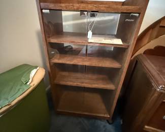 Stereo cabinet