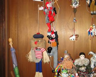 Marionettes
