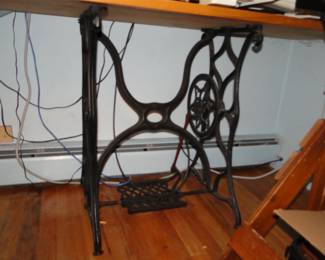 Sewing Machine table