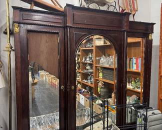 Mirrored armoire