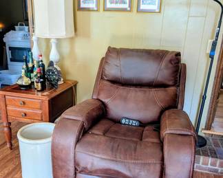 Electric Lift leather recliner 
