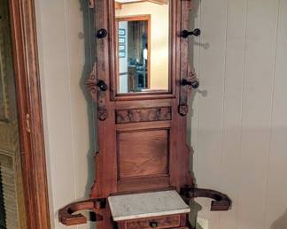 Antique halltree