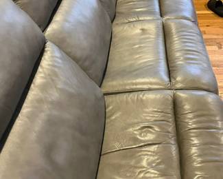 Power Reclining Sofa with Power Headrests 83L x 39W x 40H