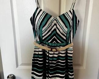 Women's Dress  (Medium/8)