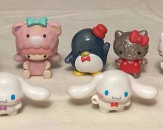 CCM028 Sanrio, Tokidoki & Disney Vinyl Figures