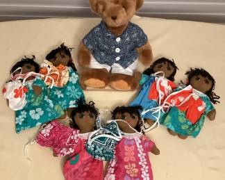 CCM121 Six Hawaiian Fabric Dolls & Reyn Spooner Teddy Bear