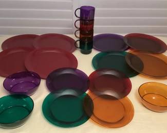 CCM110 Tupperware Jewel Tone Dishes New