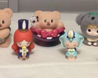 CCM027 Hacipupu, Butter Bear, Momiji, Smoko Tayto & Thimblestump Hollow Blind Box Figures