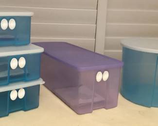 CCM119 Tupperware Fridgesmart Food Storage Containers New