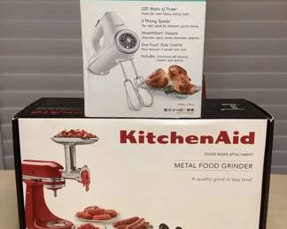 CCM111 Cuisinart Mixer & KitchenAid Metal Food Grinder Stand Mixer Attachment New