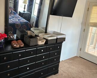 Dresser And Mirror Front View