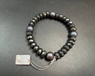 Kwan collection Tahitian pearl bracelet