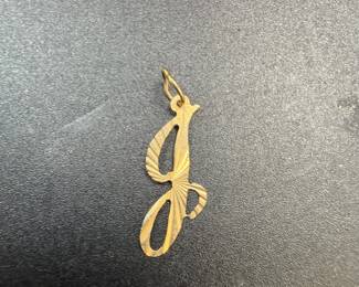 14kt gold pendant