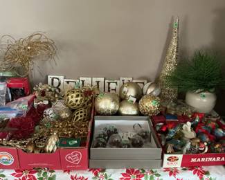 More Christmas items