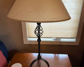 Pr of iron decorative lamps