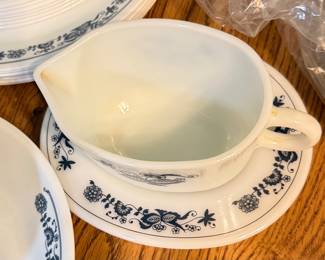 Vtg Pyrex
