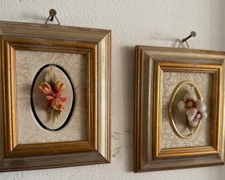 Vtg Capodimonte Flower of the month, Nov & Aug