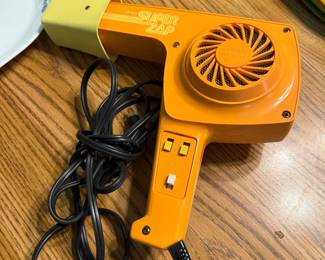 Vtg Hairdryer