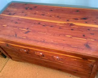 Vtg Small Cedar Chest, nice!