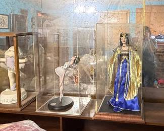 Various Collectable Doll Collection