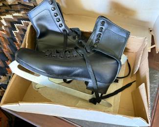 Vtg Men's Skates 