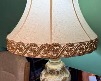 Vtg Art Deco Milk Glass Ceramic Lamp 