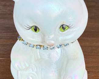 Vtg Fenton Persian Cat Statue