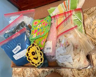 Vtg Linens