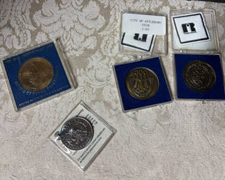 Lot 54: 4 Commemorative Coins/Tokens